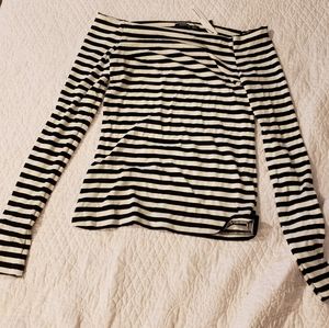 Off the shoulder long sleeve striped top